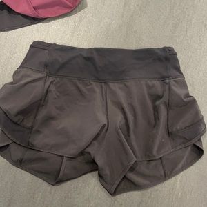 Running shorts. Linded. Clean. Older style